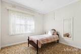 https://images.listonce.com.au/custom/160x/listings/76-sladen-street-hamlyn-heights-vic-3215/278/01753278_img_09.jpg?8cMu_sND5pg