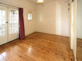 https://images.listonce.com.au/custom/160x/listings/76-spray-street-elwood-vic-3184/486/01794486_img_05.jpg?7mwlXnlB5zY