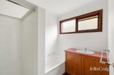 https://images.listonce.com.au/custom/160x/listings/76-st-andrews-street-st-andrews-vic-3761/639/01830639_img_16.jpg?WfomTo1F_Hs