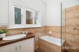 https://images.listonce.com.au/custom/160x/listings/76-swinton-avenue-kew-vic-3101/146/01818146_img_07.jpg?yS0M0ckgiTk