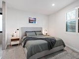 https://images.listonce.com.au/custom/160x/listings/76-tunstall-road-donvale-vic-3111/760/01716760_img_07.jpg?HY5ywHkoBAc