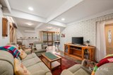 https://images.listonce.com.au/custom/160x/listings/76-woodville-road-mooroolbark-vic-3138/289/01933289_img_02.jpg?slCAeX13d5k