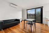 https://images.listonce.com.au/custom/160x/listings/76-york-street-pascoe-vale-south-vic-3044/330/01916330_img_05.jpg?aSxfX72OaN8