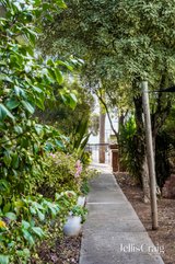 https://images.listonce.com.au/custom/160x/listings/7608-moreland-road-brunswick-west-vic-3055/447/01915447_img_10.jpg?QXUqSrcHf0w