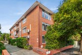 https://images.listonce.com.au/custom/160x/listings/761-ormond-road-elwood-vic-3184/824/01793824_img_10.jpg?8WVWif46sgI