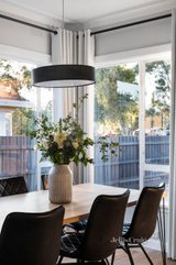 https://images.listonce.com.au/custom/160x/listings/766-centre-road-bentleigh-east-vic-3165/418/01364418_img_07.jpg?iF0eO7oHcKU
