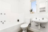 https://images.listonce.com.au/custom/160x/listings/766-foam-street-elwood-vic-3184/754/01794754_img_06.jpg?R3sjaUO8RXc