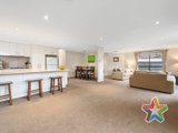 https://images.listonce.com.au/custom/160x/listings/76a-cardigan-road-mooroolbark-vic-3138/625/01525625_img_03.jpg?rYXFetBI_6g