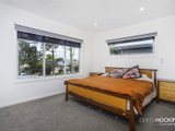 https://images.listonce.com.au/custom/160x/listings/76a-graham-street-newport-vic-3015/406/01203406_img_07.jpg?PtpA_v5s4nU