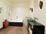 https://images.listonce.com.au/custom/160x/listings/77-alfred-street-port-melbourne-vic-3207/960/01793960_img_06.jpg?bzrgItieZPI