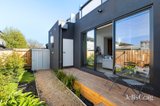 https://images.listonce.com.au/custom/160x/listings/77-chaleyer-street-reservoir-vic-3073/247/01810247_img_09.jpg?8jbhZZMzQ-I