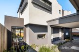 https://images.listonce.com.au/custom/160x/listings/77-chaleyer-street-reservoir-vic-3073/247/01810247_img_10.jpg?5Keivh8IsMA