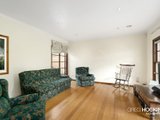 https://images.listonce.com.au/custom/160x/listings/77-elizabeth-street-newport-vic-3015/835/01203835_img_10.jpg?aqrMwwSNefA