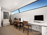 https://images.listonce.com.au/custom/160x/listings/77-hambleton-street-middle-park-vic-3206/690/01087690_img_11.jpg?8-iOQAnTH6s