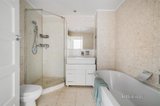 https://images.listonce.com.au/custom/160x/listings/77-hawthorn-grove-hawthorn-vic-3122/963/01703963_img_07.jpg?zZG9jOuMx3E