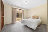 https://images.listonce.com.au/custom/160x/listings/77-hoburd-drive-woodend-vic-3442/413/01562413_img_11.jpg?v4E04sibrag