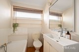 https://images.listonce.com.au/custom/160x/listings/77-kipling-avenue-mooroolbark-vic-3138/046/01908046_img_12.jpg?oFE0tZ4-Zqg