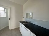 https://images.listonce.com.au/custom/160x/listings/77-marshall-street-newtown-vic-3220/573/01650573_img_11.jpg?WxL1uGiJa0k