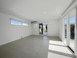 https://images.listonce.com.au/custom/160x/listings/77-marshall-street-newtown-vic-3220/573/01650573_img_15.jpg?sRpf0nCeMTk