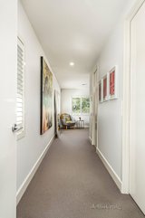 https://images.listonce.com.au/custom/160x/listings/77-mccracken-street-essendon-vic-3040/749/00903749_img_18.jpg?xBjUWr_o0Mc