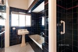 https://images.listonce.com.au/custom/160x/listings/77-shaftesbury-parade-thornbury-vic-3071/652/01689652_img_05.jpg?4WMTgHV880o