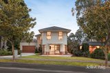 https://images.listonce.com.au/custom/160x/listings/77-springthorpe-boulevard-macleod-vic-3085/910/01937910_img_01.jpg?afvTSjDvr4w
