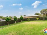 https://images.listonce.com.au/custom/160x/listings/77-switchback-road-chirnside-park-vic-3116/470/01529470_img_11.jpg?paZGtueDy4c