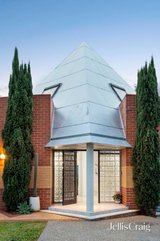 https://images.listonce.com.au/custom/160x/listings/77-the-grove-coburg-vic-3058/458/01895458_img_16.jpg?sslpoCnezCA