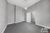 https://images.listonce.com.au/custom/160x/listings/77-walter-street-seddon-vic-3011/575/01705575_img_04.jpg?_8U-0AkPnQY