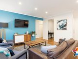 https://images.listonce.com.au/custom/160x/listings/77a-esther-crescent-mooroolbark-vic-3138/255/01526255_img_12.jpg?kwFICQ01AuE