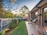 https://images.listonce.com.au/custom/160x/listings/77a-esther-crescent-mooroolbark-vic-3138/255/01526255_img_14.jpg?vgX9Ve9Mavc