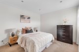 https://images.listonce.com.au/custom/160x/listings/77a-park-road-glen-iris-vic-3146/852/01705852_img_10.jpg?pu5DtaRyBPQ
