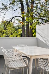 https://images.listonce.com.au/custom/160x/listings/77a-victoria-road-northcote-vic-3070/488/01452488_img_09.jpg?hNteO2bKTDQ