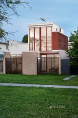 https://images.listonce.com.au/custom/160x/listings/77a-victoria-road-northcote-vic-3070/488/01452488_img_17.jpg?JcxaWpyfkJc