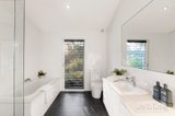https://images.listonce.com.au/custom/160x/listings/78-80-enfield-avenue-park-orchards-vic-3114/631/01988631_img_09.jpg?Kh2WRWlqFUA