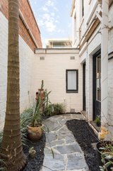 https://images.listonce.com.au/custom/160x/listings/78-bell-street-fitzroy-vic-3065/422/01565422_img_09.jpg?fYvx-DRjBpY