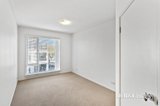 https://images.listonce.com.au/custom/160x/listings/78-graham-street-port-melbourne-vic-3207/417/01722417_img_03.jpg?IiW_qys152A