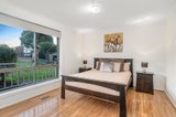 https://images.listonce.com.au/custom/160x/listings/78-haverbrack-drive-mulgrave-vic-3170/576/01705576_img_08.jpg?hAunkTBKGpw