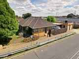 https://images.listonce.com.au/custom/160x/listings/78-new-street-ringwood-vic-3134/271/01525271_img_02.jpg?XFtQrm7Ibag