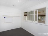 https://images.listonce.com.au/custom/160x/listings/78-newcastle-street-newport-vic-3015/476/01203476_img_12.jpg?_qF59Z4jc5g