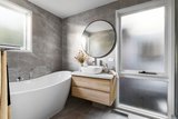 https://images.listonce.com.au/custom/160x/listings/78-reichelt-avenue-montmorency-vic-3094/364/01739364_img_12.jpg?U5gUzxFicjI