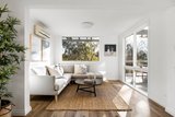 https://images.listonce.com.au/custom/160x/listings/78-reichelt-avenue-montmorency-vic-3094/364/01739364_img_13.jpg?pqxGb97qI-I