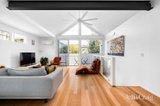 https://images.listonce.com.au/custom/160x/listings/78-spray-street-elwood-vic-3184/523/01881523_img_06.jpg?Mli4r0YK_u4