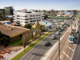 https://images.listonce.com.au/custom/160x/listings/780-whitehorse-road-box-hill-vic-3128/023/01744023_img_05.jpg?ZlFjG2Sqr1w