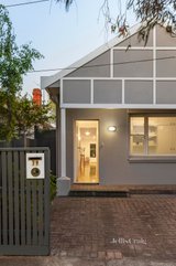 https://images.listonce.com.au/custom/160x/listings/79-bastings-street-northcote-vic-3070/567/01592567_img_02.jpg?EHXHP9xxcnI