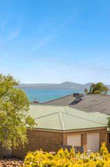 https://images.listonce.com.au/custom/160x/listings/79-beacon-point-road-clifton-springs-vic-3222/116/01864116_img_03.jpg?zqCp8_bsBaQ