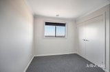 https://images.listonce.com.au/custom/160x/listings/79-kardinia-street-bonshaw-vic-3352/185/01974185_img_09.jpg?B2313Cz7FQg