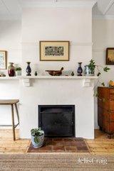 https://images.listonce.com.au/custom/160x/listings/79-kellett-street-northcote-vic-3070/621/01975621_img_04.jpg?wCFelAVLwp0