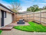 https://images.listonce.com.au/custom/160x/listings/79-kipling-avenue-mooroolbark-vic-3138/986/01524986_img_08.jpg?VV0RTQAiECA