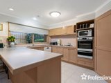 https://images.listonce.com.au/custom/160x/listings/79-lakeview-drive-lilydale-vic-3140/433/01526433_img_09.jpg?MGNITI7IaJM